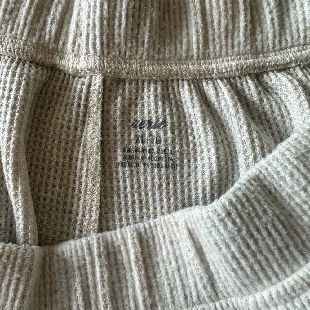 Aerie Cream Waffle Knit Pull On Lounge Shorts Detailed Pockets size XL - Picture 5 of 12